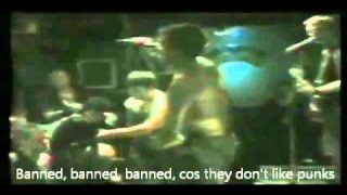 Peter and the Test Tube Babies – Banned from the pubs (Lyrics on video) (Live 1983)